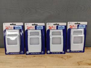 lot 86A image: 8 Walgreens LED Night Lights Soft White 3000K - Brand New