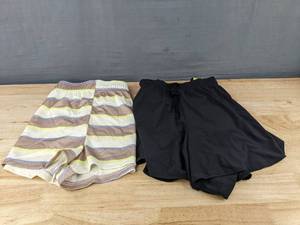 lot 524 image: Grayson Threads and All in Motion Womens Shorts XL - Brand New