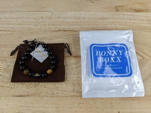 lot 534 image: Bonny Boxx Black and Brown Beaded Adjustable Bracelet - Brand New