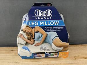lot 78L image: Contour Legacy Leg Pillow - Brand New