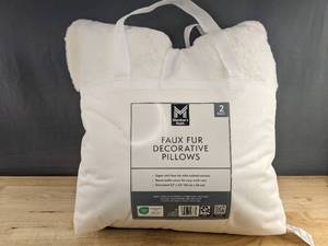 lot 87L image: 2 Pack Members Mark Faux Fur Decorative Pillows, 22x22, White - Brand New
