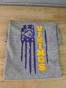 lot 405 image: Fashion Gear Vikings Adult Fitted Heather Gray T-shirt XL - Brand New P