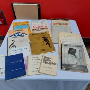 lot 6 image: Variety of Vintage Sheet Music