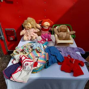 lot 8 image: Lot of Cabbage Patch Kids Dolls with Clothing and Accessories