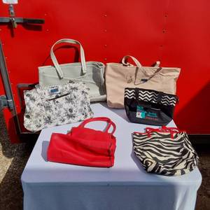 lot 15 image: Vareity of Tote Bags Including Floral Print, Red Tote, and Zebra Pattern Bag