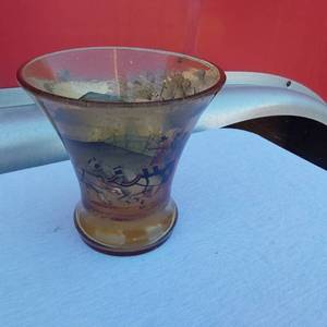 lot 35 image: Vintage Decorative Glass Vase Featuring Horse-Drawn Carriage Scenes