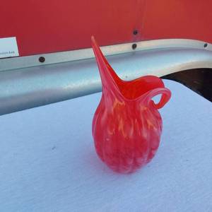 lot 37 image: Small Lefton Red Pitcher