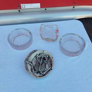lot 42 image: Variety of Ash Trays, Including Broken Marlboro Skeleton Ash Tray