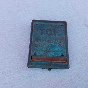 lot 43 image: Top Cigarette Tobacco Roller - Vintage Tobacco Rolling Machine