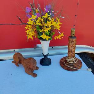 lot 47 image: Decorative Wooden Lamp, Decorative Vase, Carved Lion