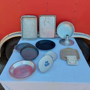 lot 57 image: Various Baking Pans and Accessories Inlcluding Short Bread Mold