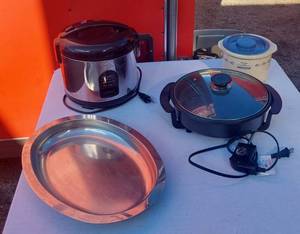 lot 93 image: Rival Crock-Pot, Bistro Rice Perfect Deluxe 7-Cup Rice Cooker, Electric Skillet and Stainless Steel Serving Platter