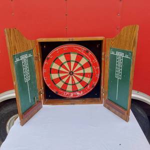 lot 129 image: Dartboard in Marlboro Wooden Dartboard Wall Cabinet