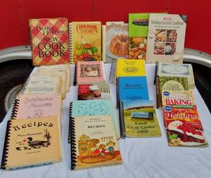 lot 145 image: Large Lot of Cook Books