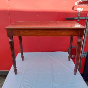 lot 171 image: Vintage Organ Bench