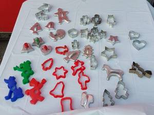 lot 191 image: Lot of Cookie Cutters