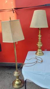 lot 193 image: Brass Table and Floor Lamps