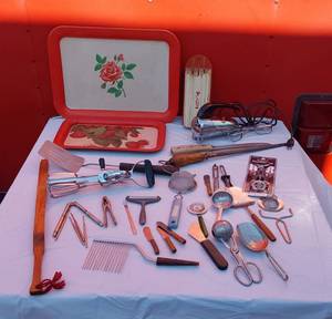 lot 241 image: Large Lot of Vintage Kitchent Utensils