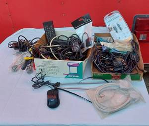 lot 249 image: Various Electronics Cables and Related Items