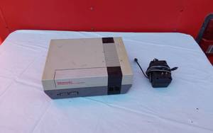 lot 254 image: Nintendo Entertainment System