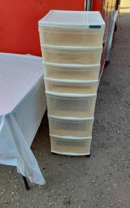 lot 279 image: Plastic Storage Cabinet
