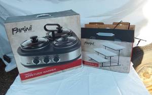 lot 297 image: New Parini Triple Appetizer Warmer and Serving Plate Set