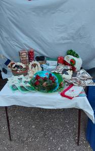 lot 324 image: Lot of Christmas Decorations and Lights including Mini String Lights, Holiday Frames, and Decorative Items