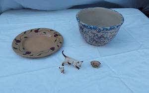 lot 341 image: Mill Creek Stoneware Plate, Decorative Pottery Bowl, and Cat and Pig Figurines