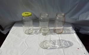 lot 361 image: Lot of Jars