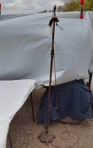 lot 376 image: Antique Brass Floor Lamp