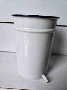 lot 33A image: Vintage Cesco Columbian Made Enamelware Irrigator