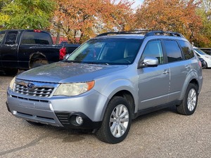 lot 14 image: 2013 SUBARU FORESTER 2.5X PREMIUM All Wheel Drive  117k Miles (NO RESERVE)