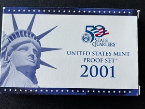 lot 8 image: 2001-S Proof Set