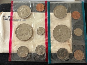 lot 20 image: 1977 P & D Mint Set