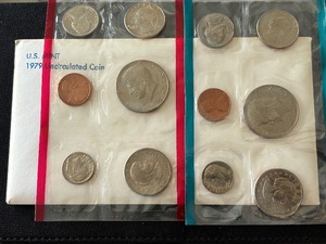 lot 22 image: 1979 P & D Mint Set