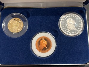 lot 108 image: Replica Coins
