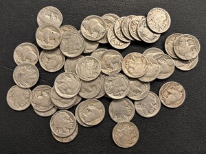 lot 129 image: Buffalo Nickels