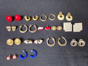 lot 50 image: Collection of Vintage and Costume Earrings Assorted Styles - display not inc