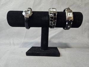 lot 57 image: Womens Watch and Bracelet Collection - untested & display not inc