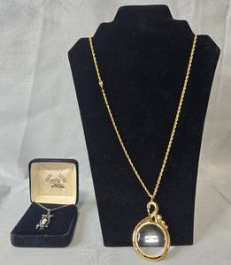 lot 81 image: Idaho Sterling Silver Owl NecklacePendant & Avon Pieces - display not inc