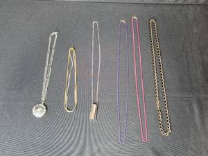 lot 161 image: Group of Necklaces Including Avon & Made in Italy Pendant and Two-Tone Chains - display not inc