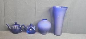 lot 203 image: Set of VTG Cobalt Blue Glass Decor Pieces Including Vases and Teapot
