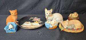 lot 244 image: Collection of 6 Cat and Dog Ceramic Figurines with Hand-Painted Plate