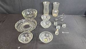 lot 287 image: Collection of Vintage Glass Serving Bowls, Vases, and Shakers