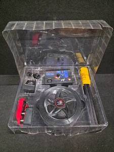 lot 3040 image: HIGH TECH PET Humane-Contain Pet Electric Fence - Complete