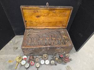 lot 3041 image: MASSIVE Assortment of (mostly) OXWELL Acetylene Welding and Cutting Torch Tips, Gauges and Pressure Regulators, Torch Handles, and other Welding Components and Equipment