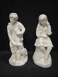 lot 3049 image: Vintage Holland Molds, Girl and Boy sitting on tree stumps with dogs