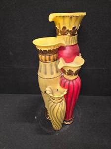 lot 3058 image: Decorative, multi-tiered set of large vases designed to look like a fountain - elaborate Candle Holder