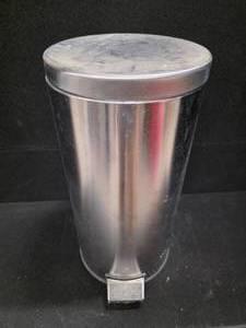 lot 3076 image: Stainless Steel CANWORKS Trash Can Lip of the basket is 23 high