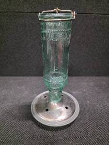 lot 3083 image: Very Cool Vintage Glass Bottle Hummingbird Feeder